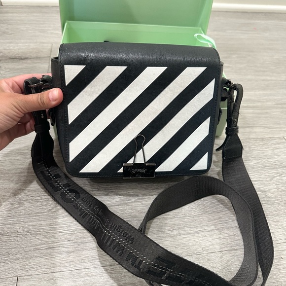 OFF WHITE Diag flap bag - Picture 8 of 16
